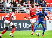 开云官方app入口-尼斯主场大胜兰斯，豪取三分的简单介绍