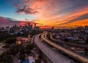 开云体育在线-楚阿梅尼里程碑之夜，高卢雄狮以马赛式火力压制波兰