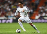 开云体育在线-欧冠淘汰赛焦点战，拜仁鏖战马赛，铁血与激情的史诗对决