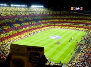 开云官方app入口-双重逆转，从温布利到赛场，不灭的火焰如何点燃灵魂