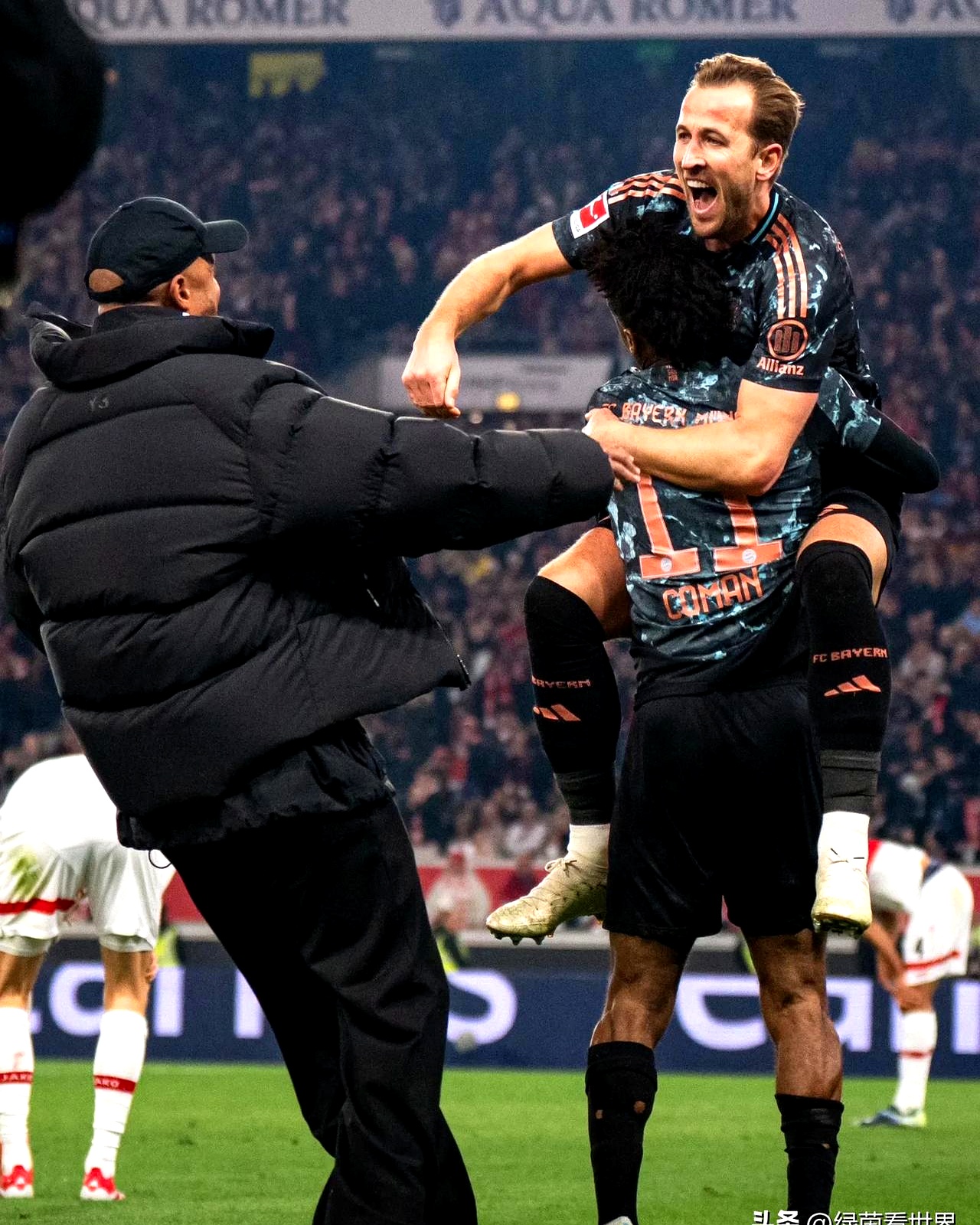 关于塞内加尔逆转瑞典，哈里·凯恩完成帽子戏法的信息