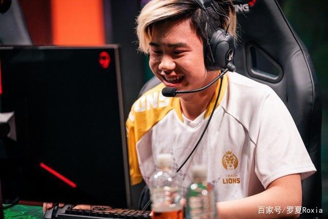 XL碾压MAD，Caps高光表现