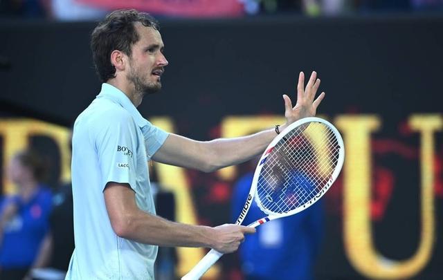 欧洲网球队逆转德国网球队，瓦林卡制霸全场的简单介绍