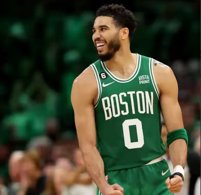 加拿大男篮轻取热火，塔图姆高光表现的简单介绍