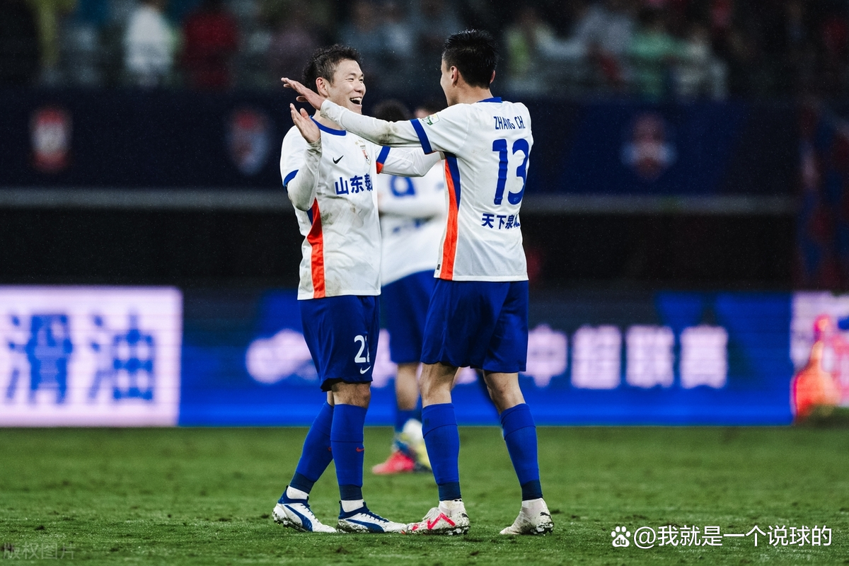 富力客场击败鲁能，豪取三分的简单介绍