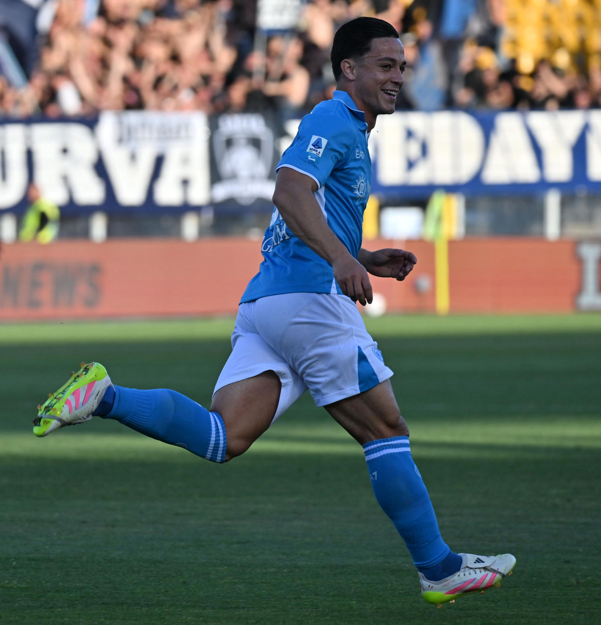 关于那不勒斯将在主场比赛中迎战对手的信息