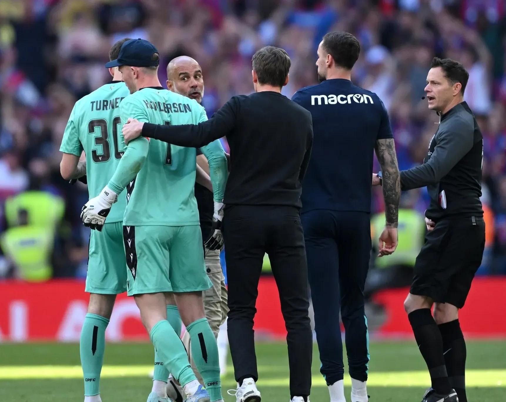 包含瓜迪奥拉再度受挖角邀请，AC米兰球迷期待的词条