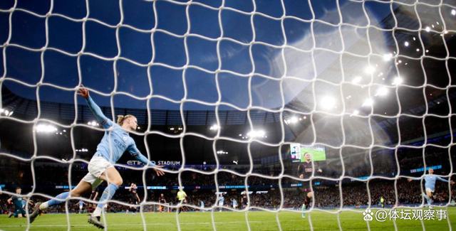 关于佛罗伦萨主场失利，莫雷诺梅开二度助球队获得荣誉的信息