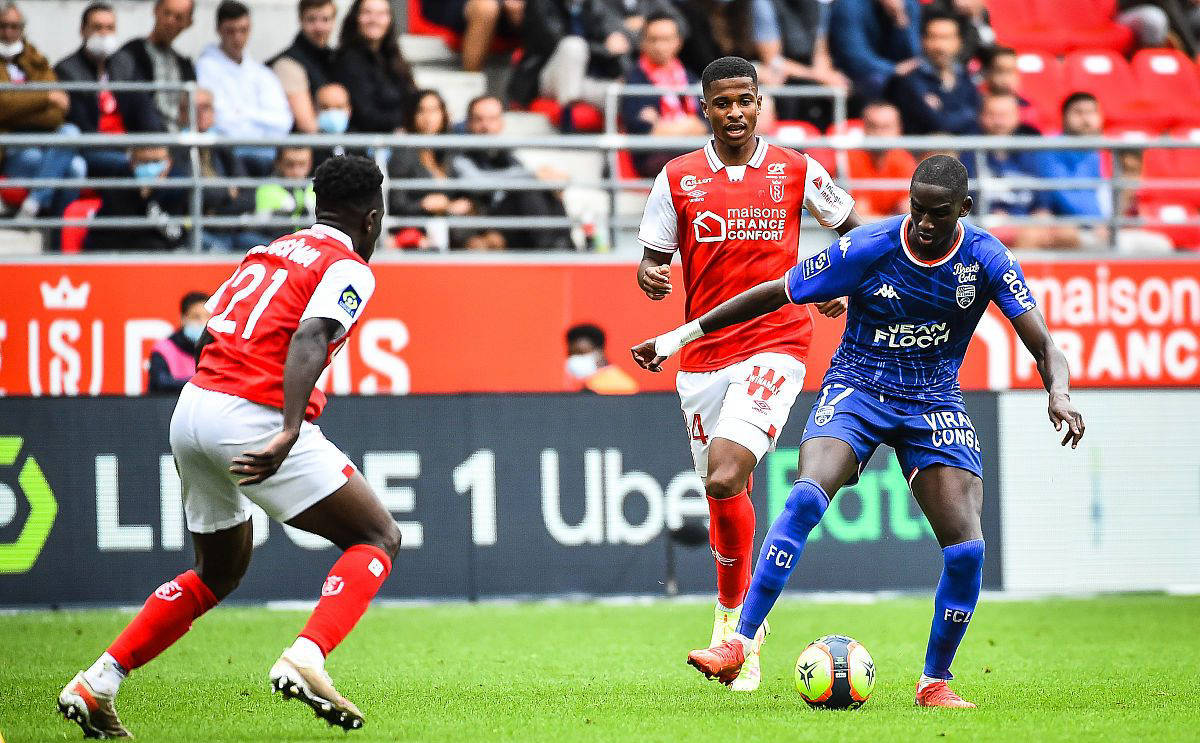 尼斯主场大胜兰斯，豪取三分的简单介绍