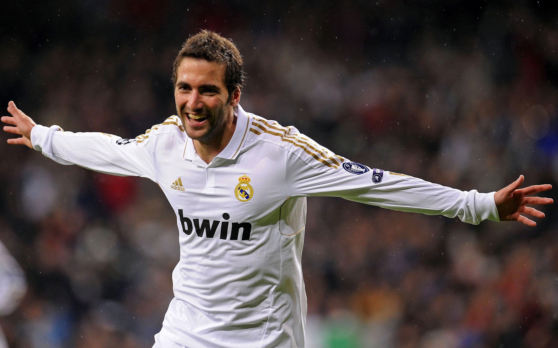 欧冠淘汰赛焦点战,乌克兰强势晋级爱尔兰